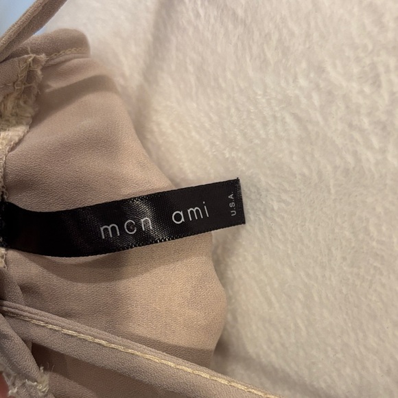 Lace Overlay Cream Tank Top - Picture 2 of 5